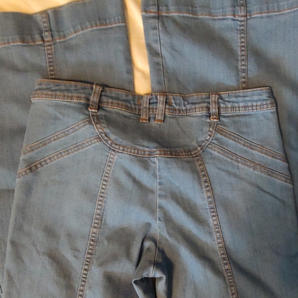 Free People Bell Bottom Jeans - Picture 3 of 3